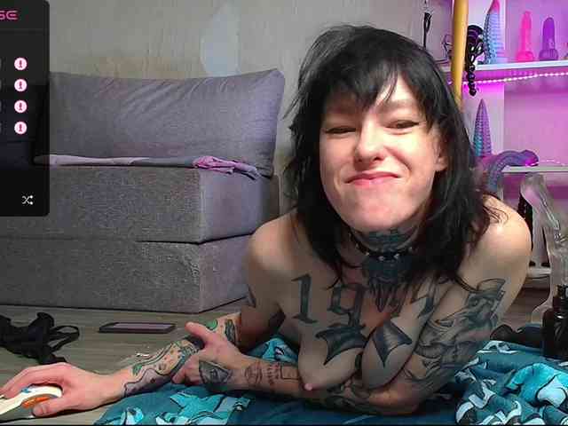 ArinaTheKink webcam