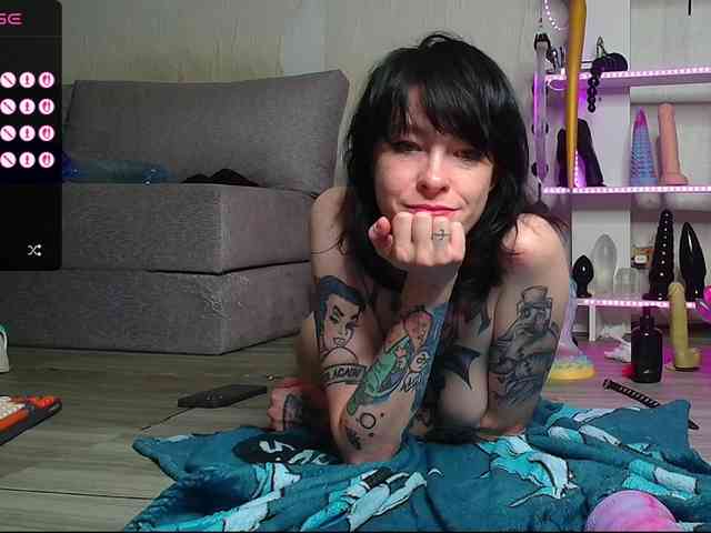 ArinaTheKink webcam