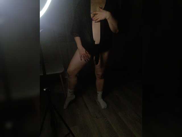 swwoman1 live webcam show
