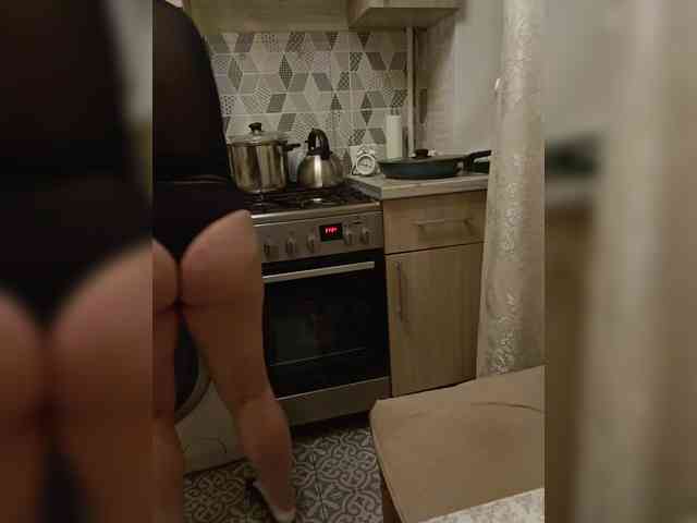 swwoman1 webcam
