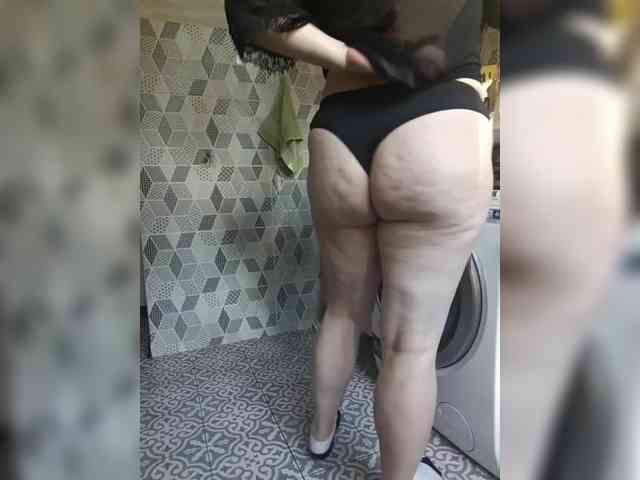 swwoman1 webcam