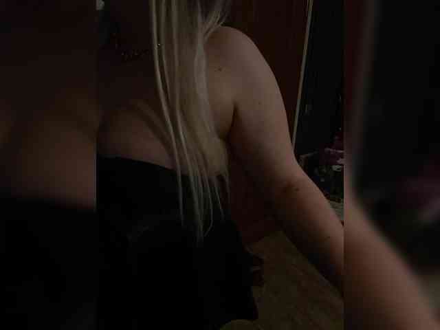 swwoman1 webcam