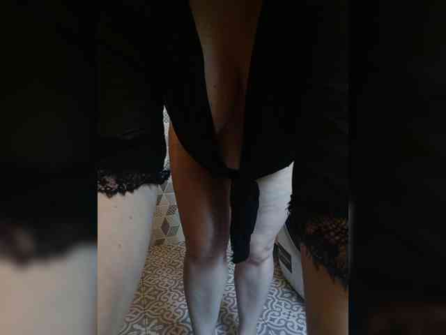 swwoman1 webcam