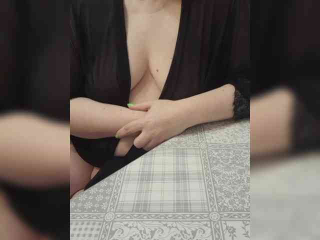 swwoman1 webcam