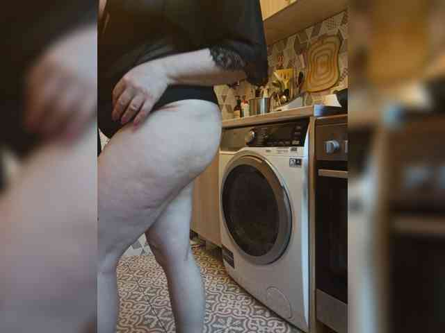 swwoman1 webcam