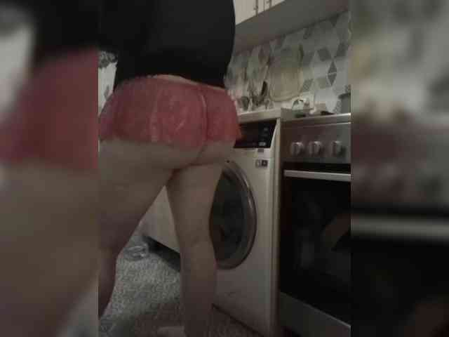 swwoman1 webcam