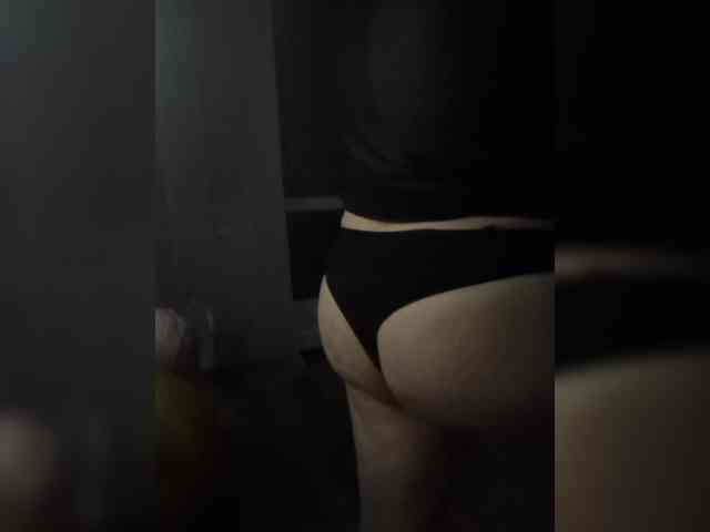 swwoman1 webcam