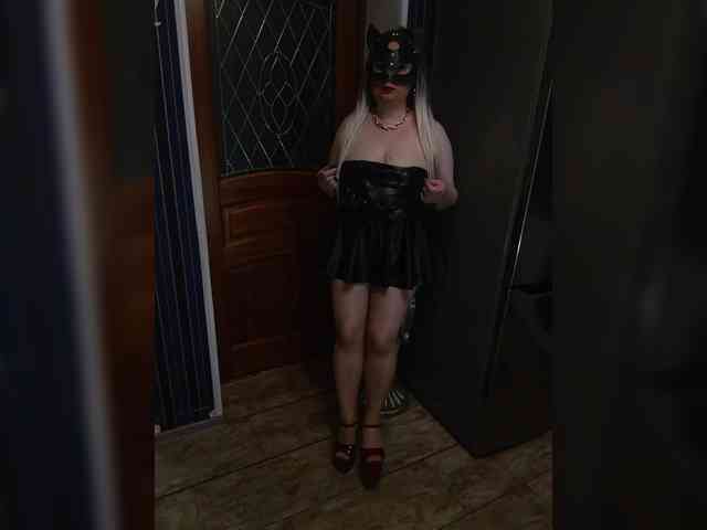 swwoman1 webcam