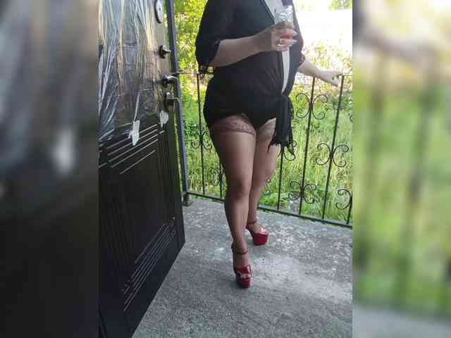 swwoman1 webcam