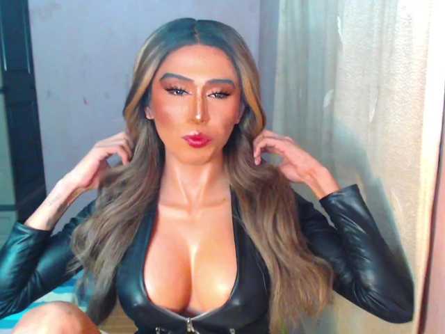Lustscarlettex live webcam show