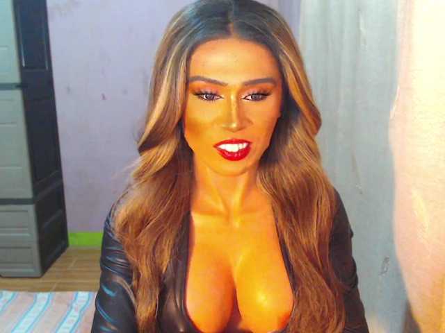 Lustscarlettex live cam