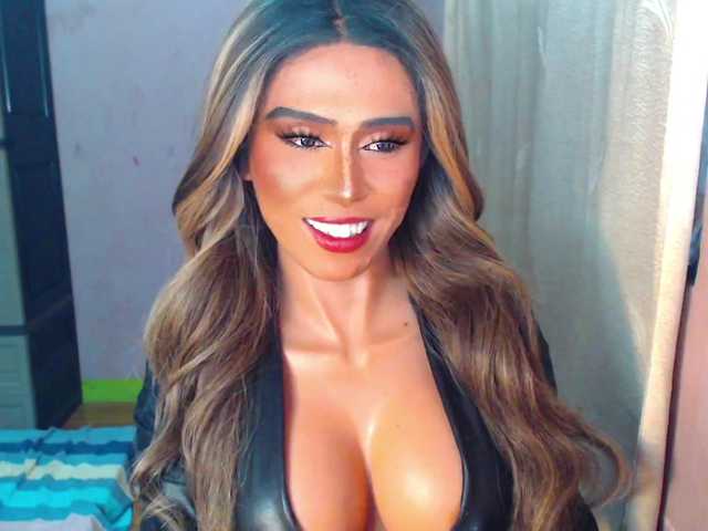 Lustscarlettex live webcam show