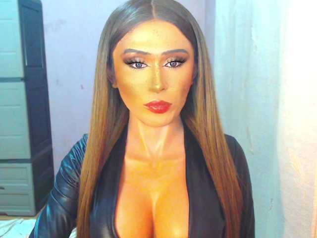 Lustscarlettex, 24 y/o - Live Cam on BongaCams