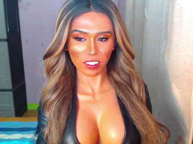 Lustscarlettex's cam show statistics and live stream
