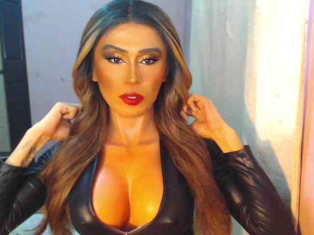 Lustscarlettex