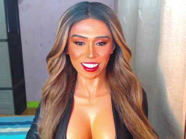 Lustscarlettex Live Webcam on BongaCams