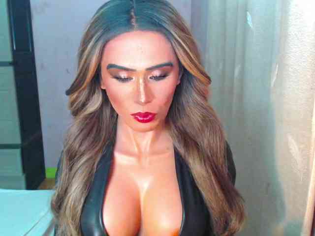 Lustscarlettex
