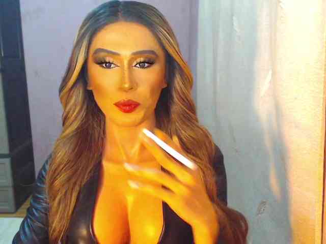 Lustscarlettex