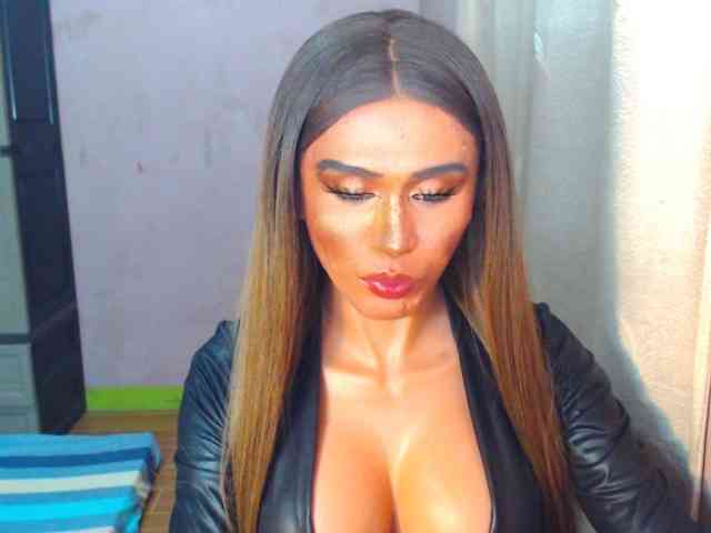 Lustscarlettex Live Webcam on BongaCams