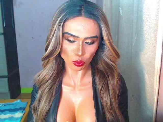 Lustscarlettex