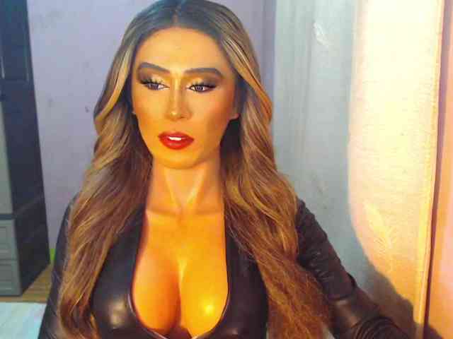 Lustscarlettex
