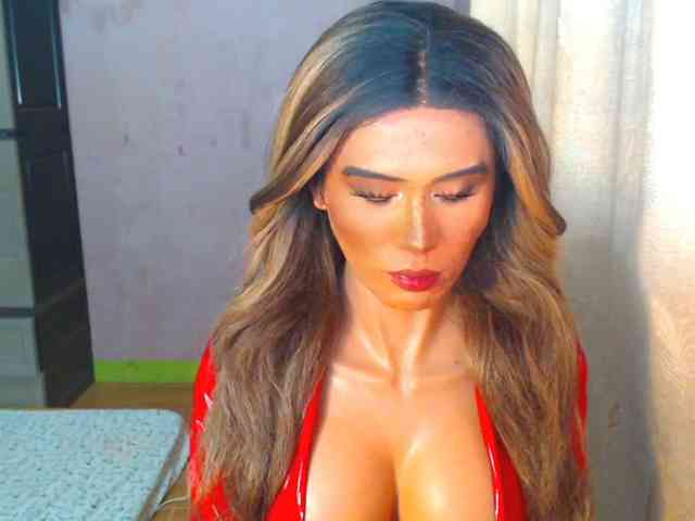 Lustscarlettex