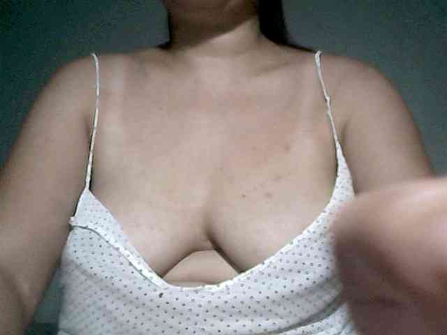 WildFUCKINGSpecial webcam