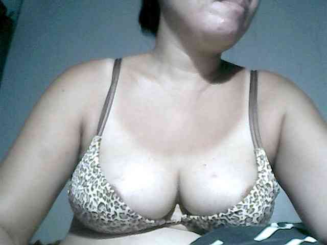Dalialicious28 webcam