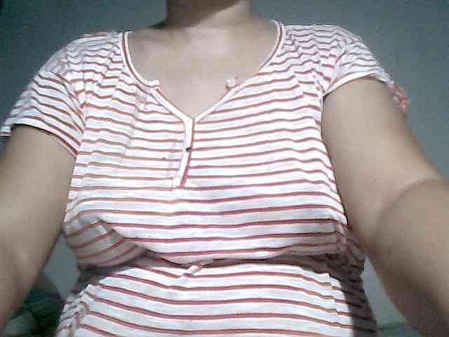 SPECIALSHOWMOMMY webcam