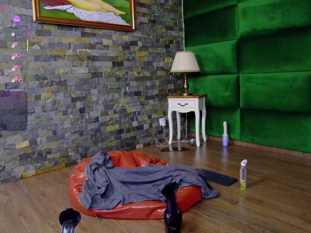 SelenSummer live cam on BongaCams