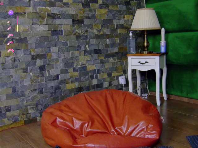 SelenSummer live cam on BongaCams