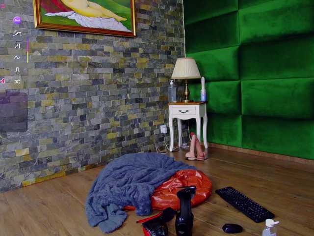 SelenSummer live cam on BongaCams