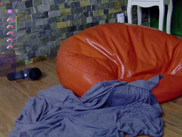 SelenSummer live cam on BongaCams