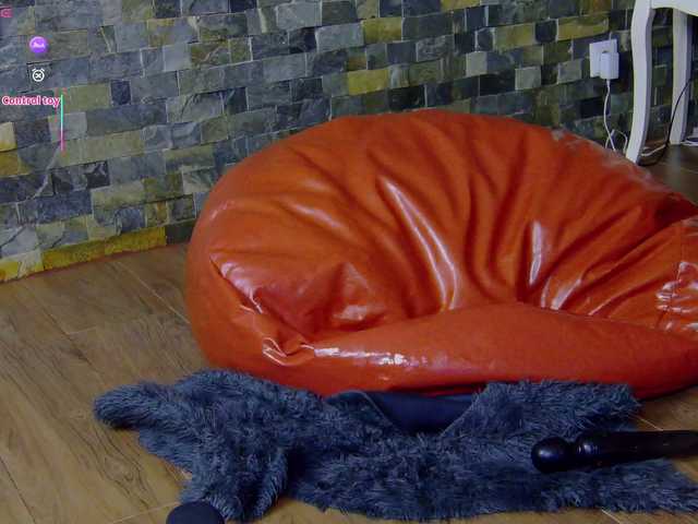 SelenSummer live cam on BongaCams