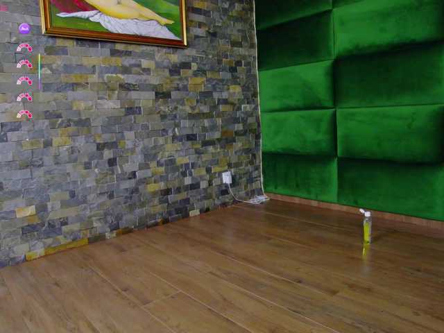 SelenSummer live cam on BongaCams