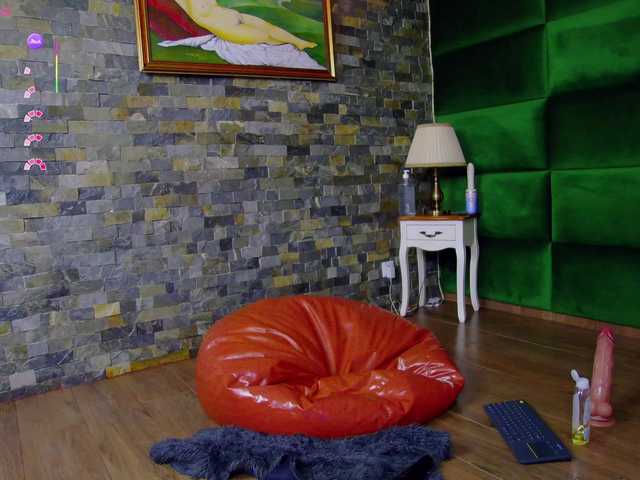 SelenSummer live cam on BongaCams
