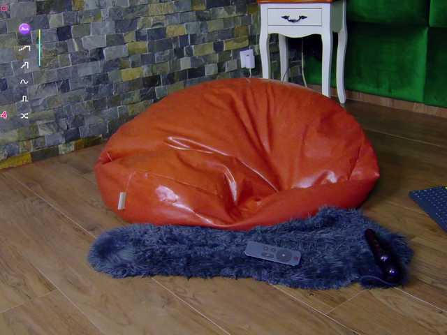 SelenSummer live cam on BongaCams
