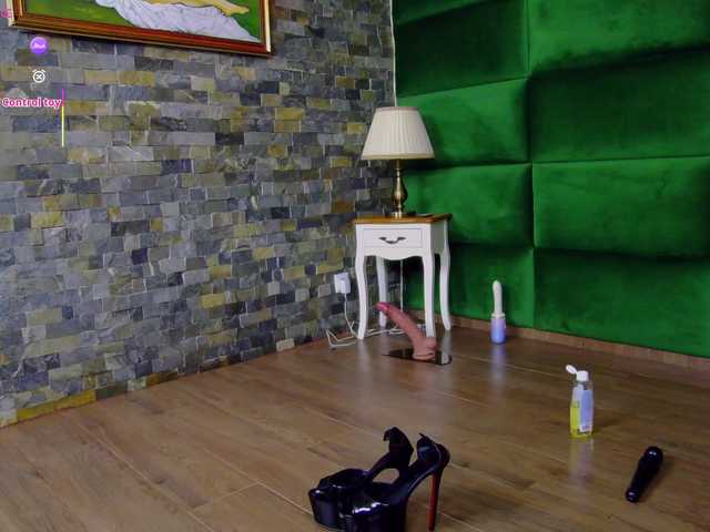 SelenSummer live cam on BongaCams