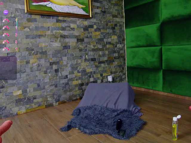 SelenSummer live cam on BongaCams