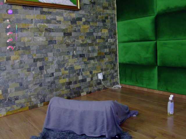 SelenSummer live cam on BongaCams