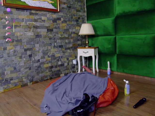 SelenSummer live cam on BongaCams