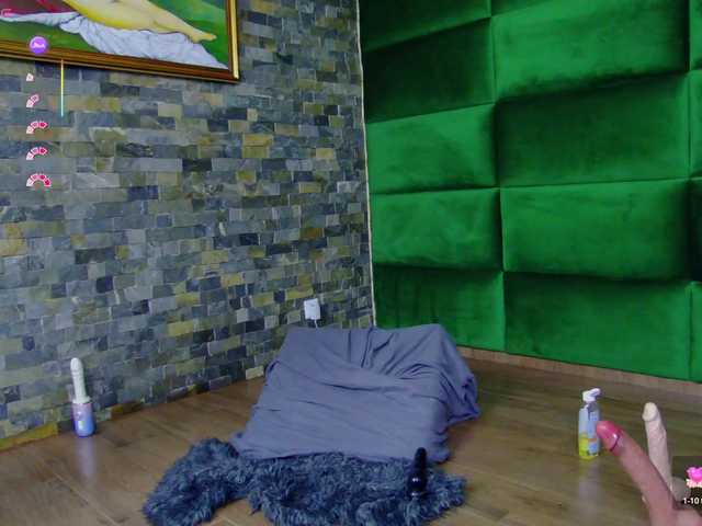 SelenSummer live cam on BongaCams