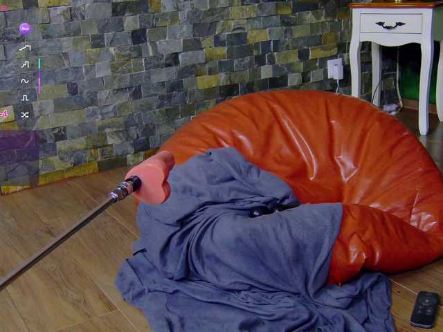 SelenSummer live cam on BongaCams