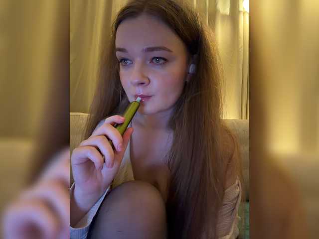 sweetkarinaa live cam on BongaCams