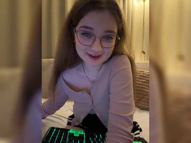 sweetkarinaa live cam on BongaCams