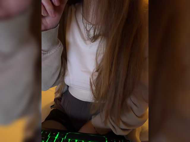 sweetkarinaa, live now on BongaCams