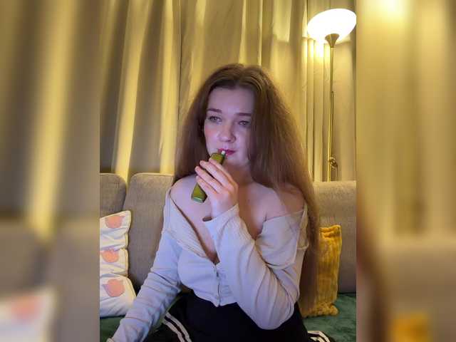 sweetkarinaa live cam on BongaCams