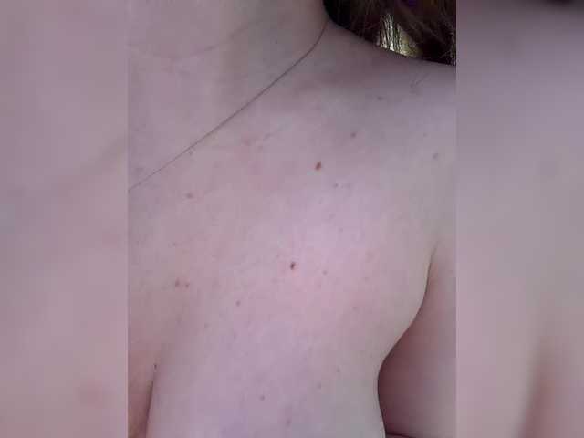 SweetKarinaa's BongaCams show and profile