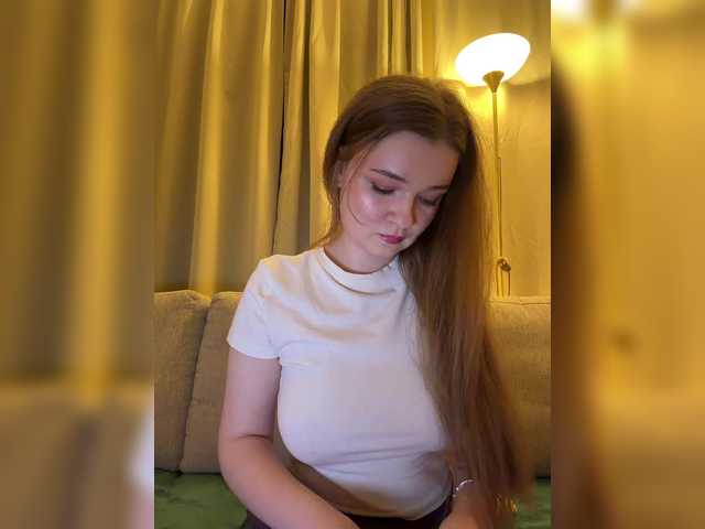 sweetkarinaa live cam on BongaCams