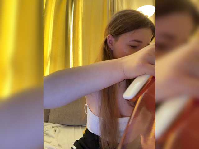 sweetkarinaa live cam on BongaCams
